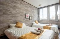 Newly opened Hotel 7 京セラドーム徒歩10分 道頓堀 関西空港 大阪城 海遊館直行 USJ1回乗換 出張 Family friendly Free parking 15 minutes by car to USJ - Ferienwohnung Ōsaka