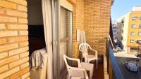 BS Profesor Escobar Manzano nº38, estancia min 5 noches, a 6 minutos andando de la playa - B&B Almería
