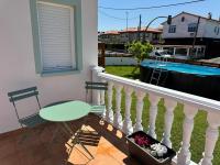 Villa Maruca - Sea & Pool Garden Retreat - B&B Santander