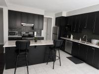 Cozy Beautiful Home - B&B Brampton