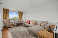 A modern, comfortable flat in West London near Kew Gardens - Chambres d'hôtes Brentford