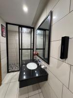 Havana Black 1BHK - Luxury -Bahria heights-1 - B&B Rawalpindi