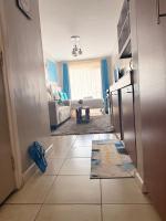 Home away with rooftop swimming pools - B&B Kiambu