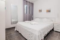 Apartments Fiona - Chambres d'hôtes Privlaka
