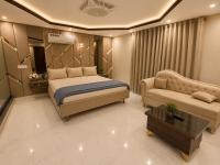Taj Luxury Apartments near Lahore Airport - B&B Lahore