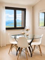 Residence Borgo Punta Villa - Chambres d'hôtes La Maddalena