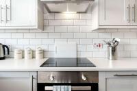Central Belfast Apartment Sleeps 5 - B&B Belfast