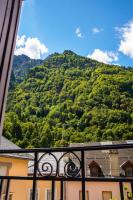 Appartement esprit petite maison - Proche centre - Confort & calme - B&B Cauterets