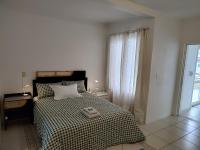 Apto com garagem - Localização estratégica - Próx BR 116 e RS 239 - Bed and Breakfast Estância Velha