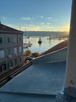 Beautiful apartment in center - Chambres d'hôtes Rijeka
