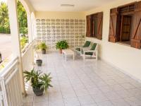 Maison vue mer à Petit-Bourg avec terrasse accueillante. - Ferienwohnung Petit-Bourg