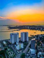 The Sapphire Ha Long - Ocean View Apartment - Pool - B&B Hạ Long