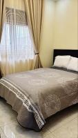 Deluxe unique homes kampala - Bed and Breakfast Kampala