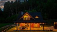 Zielone Wzgórze - Domek pod lasem z widokiem na Gorce - Bed and Breakfast Mszana Dolna