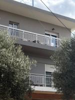 Filoxenia House - B&B Néa Chilí