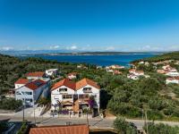 Appartamento con 2 Camere da Letto, Balcone e Terrazza