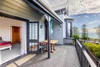Art Deco Seaview Retreat - B&B Napier