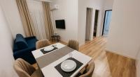 Apartamento de 1 Dormitorio con balcón y vistas a la ciudad