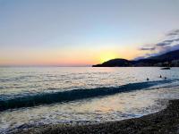 Coral Rooms Himara - B&B Himarë