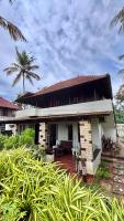 Emmanuals beach house - B&B Alappuzha