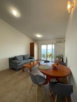 Appartamento con Vista e Balcone