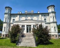 Pałac Lubiechowo - B&B Lubiechowo