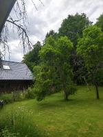 Am Rursee Obst- und Wintergarten für 8 Personen, 2 Hunde, Familien & Firmen - B&B Simmerath