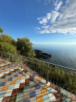 Appartamento con 1 Camera da Letto, Vista Mare e Balcone 