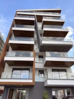 5 min walk to Mackenzie Beach, Stylish 1BR Apt - B&B Lárnaca
