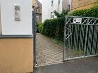 Ruhiger Flussblick vom Balkon all-in 5G - B&B Gera