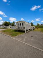 Merlin Point at Tattershall Lakes, Private Hot Tub & Entertainment Passes Included - Ferienwohnung Tattershall