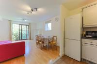 2 bedroom with ensuite shower room host 6 people 6 - B&B South Ockendon
