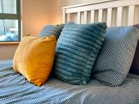 Elegant 2BR Downtown - Best Location - B&B Vancouver