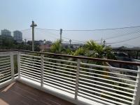 Klassisches Apartment mit 1 Schlafzimmer und Kingsize-Bett