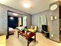 Apartamento de 1 Dormitorio con balcón y vistas a la ciudad