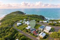 Moorings 1770 - Luxury Couples Retreat with Ocean Views - Bed and Breakfast Seventeen Seventy