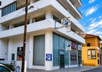 Best Seaview in Larnaca - 2 BDR Apt - 2 Min Walk to Beach - B&B Larnaka