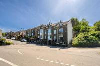 Maesteg Road - Large House - Sleeps 10 - Gateway to Afan Forest and Bike Trails - Bed and Breakfast Duffryn