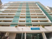 Silkhaus Vacation Homes Premium 1BR apartment in Al Sana Tower - Chambres d'hôtes Abou Dabi