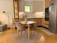 Modern 2BR Apartment Near Old Bridge - B&B Mostar