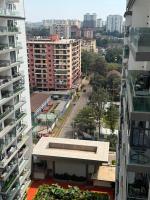 RUSTIC HAVEN VIEW, a 2BR with high view balcony, 3mins drive to yaya center, 200mbps WIFI, gym and 24hr security - B&B Nairobi