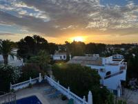 Villa Mercedes Pool & 5 BDRM - Chambres d'hôtes Calpe