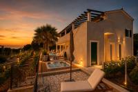 Luxury Stone Villa Smokvica, Heated Pool, Sauna, Jacuzzi, Sea View - B&B Rogoznica
