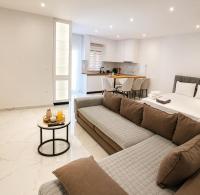 Eleni's Cozy Apartments Near Athens Airport By SEM - Chambres d'hôtes Koropí
