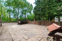 Heathrow 6B Home - Sleeps 12 Parking Garden WIFI - B&B Colnbrook