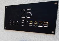 Sea Breeze Beach House By Air Premier - B&B Seaford
