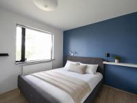Spacious 4BR Home with Esja and Bay Views - Sleeps 8 - B&B Reikiavik