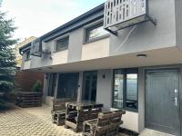 Сучасні апартаменти у Рівному-Закрита територія-Парковка-Wі-fi - Chambres d'hôtes Rivne