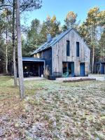 Forest Cabin Modern Barn and Private Woods - B&B Jamielnik