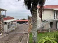 Two-bedroom Apartment with Balcony and Sea View - Bed and Breakfast Uvongo Beach
